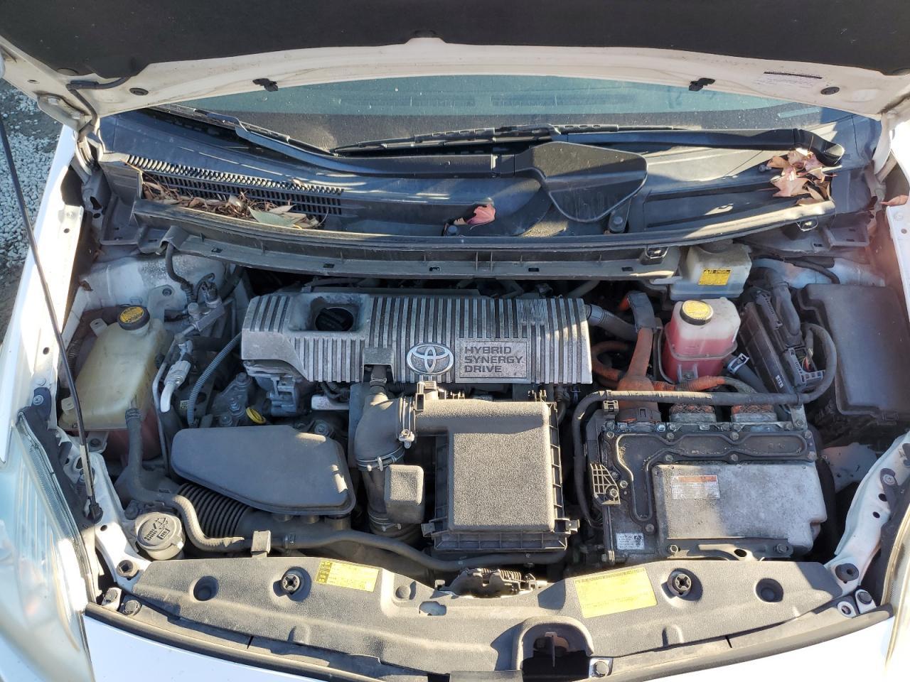 2011 TOYOTA PRIUS