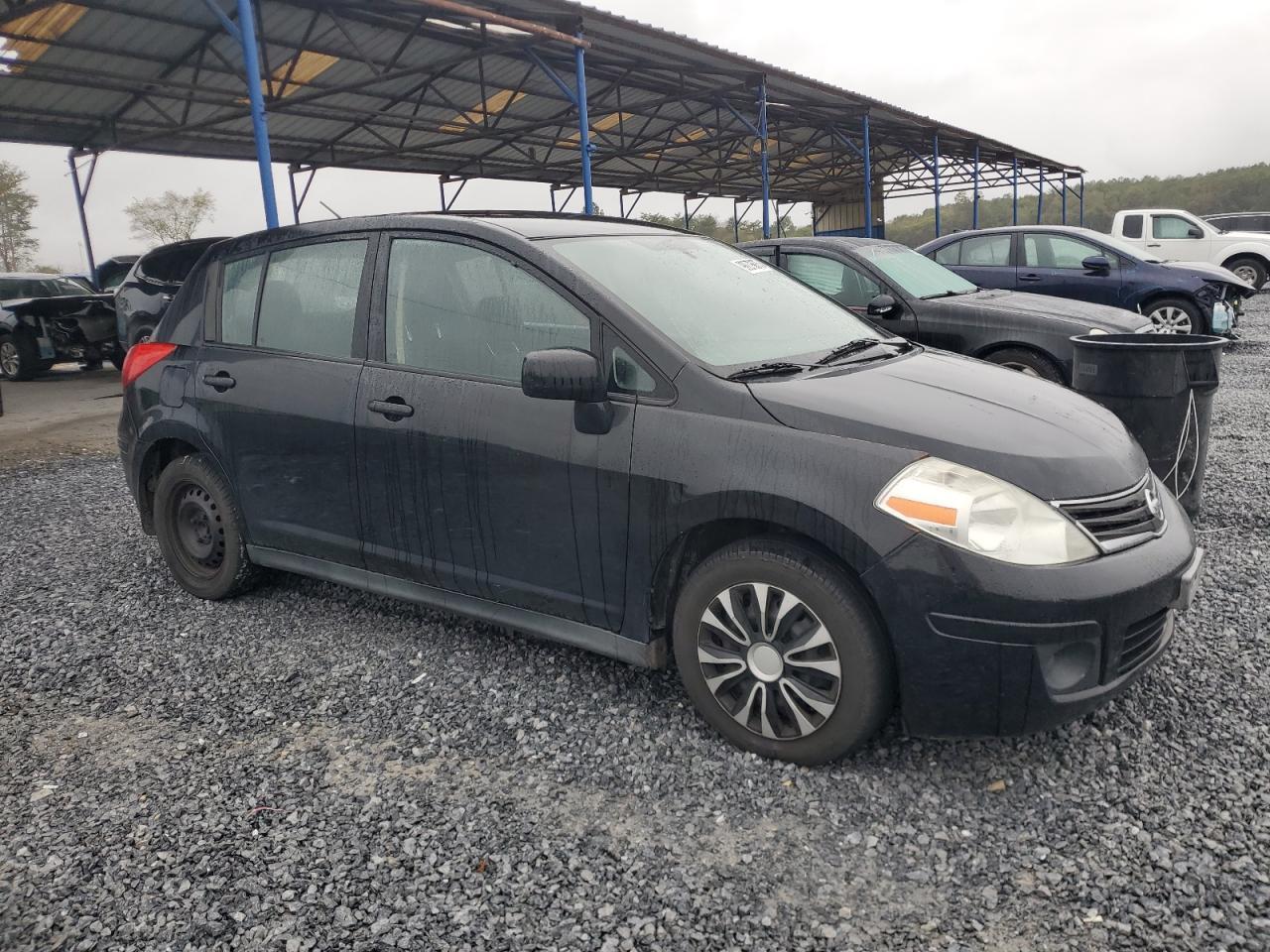 2011 NISSAN VERSA