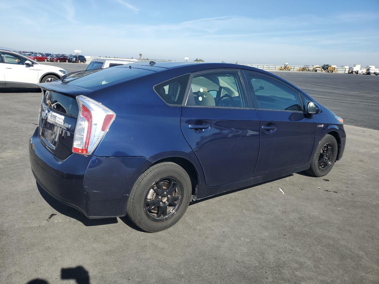 2013 TOYOTA PRIUS