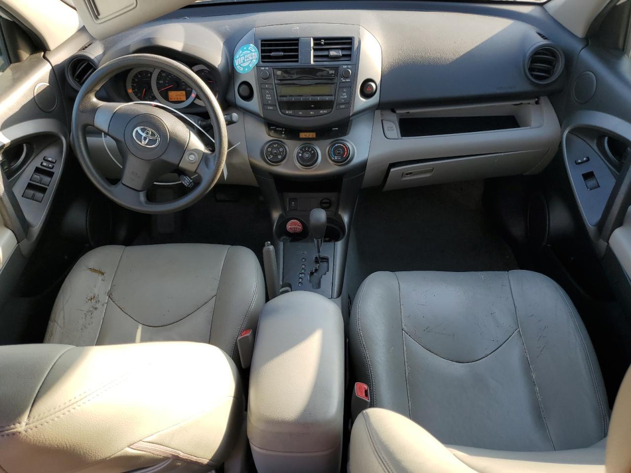 2011 TOYOTA RAV4