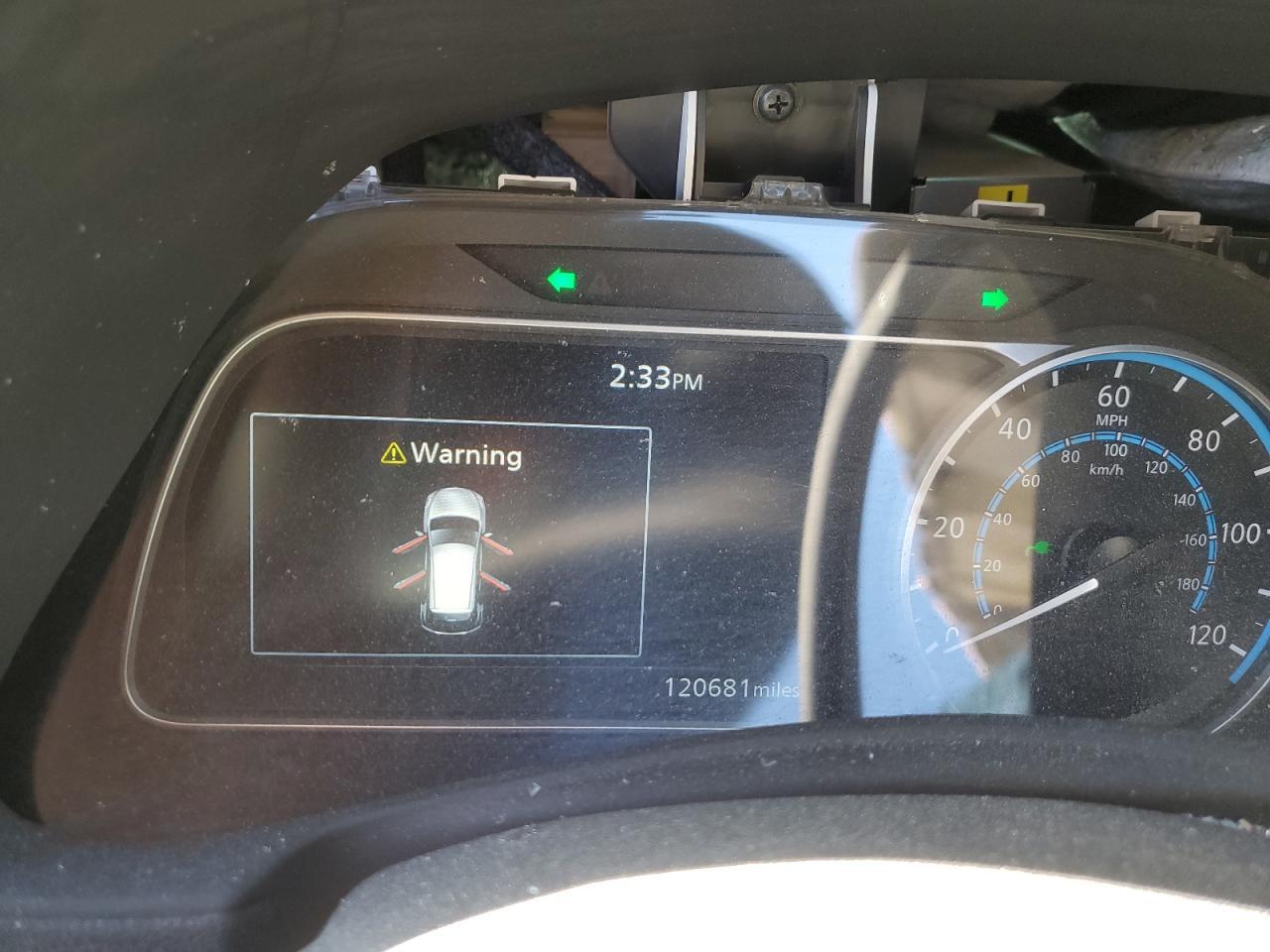 2019 NISSAN LEAF