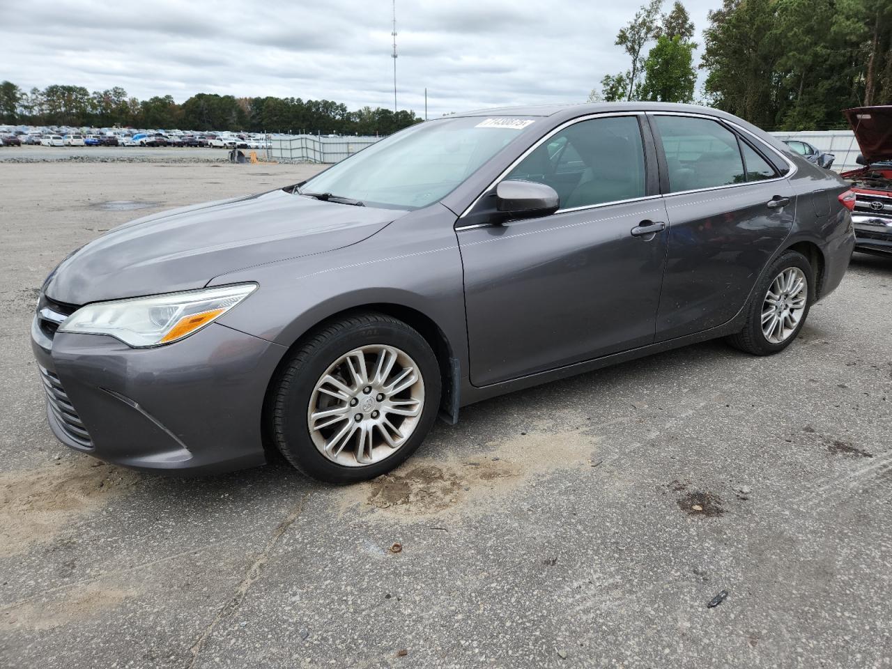 2016 TOYOTA CAMRY