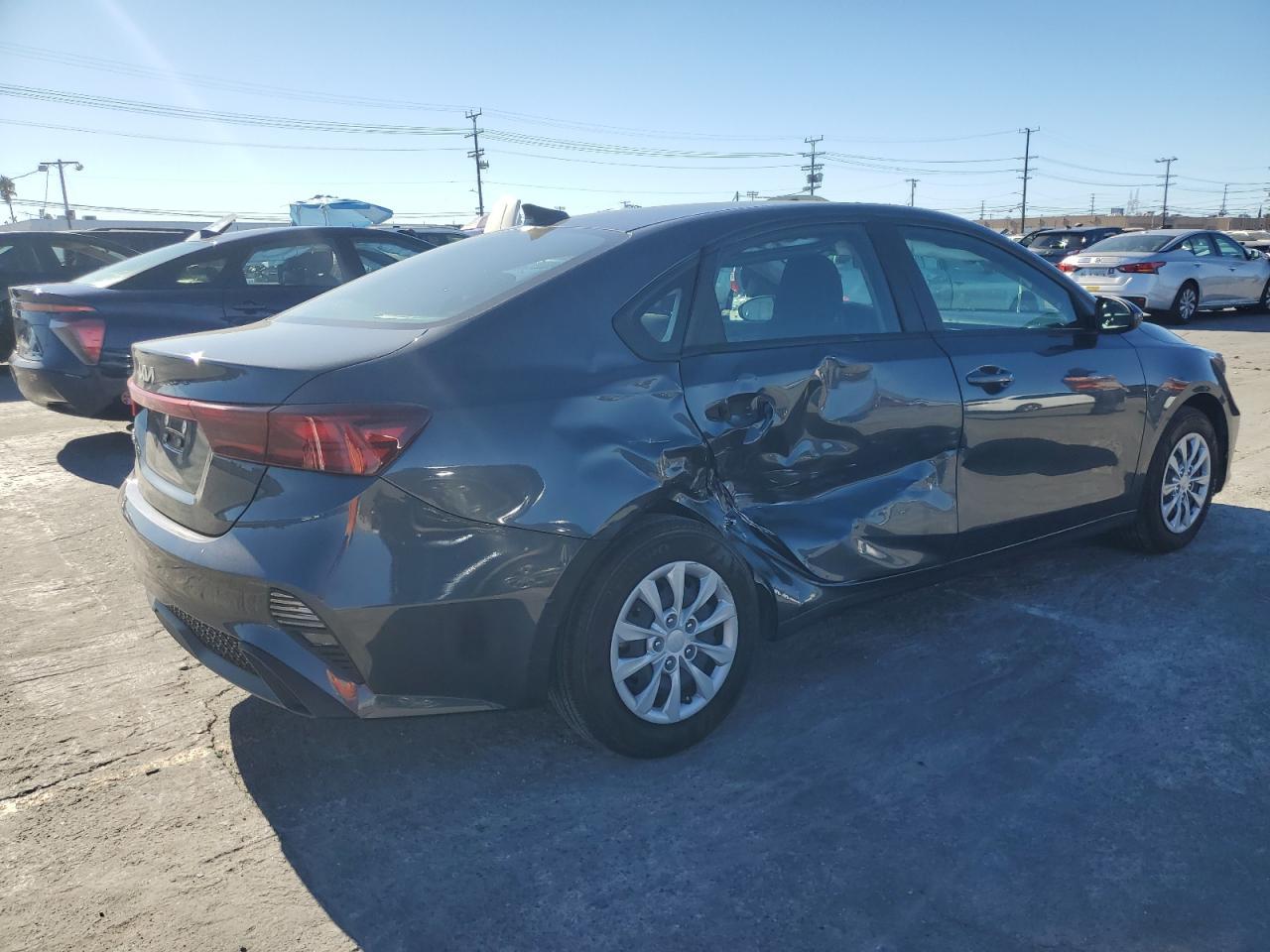 2023 KIA FORTE