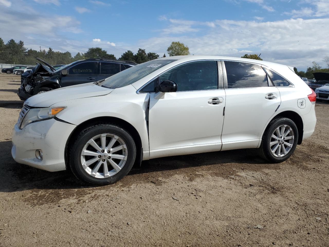 2010 TOYOTA VENZA