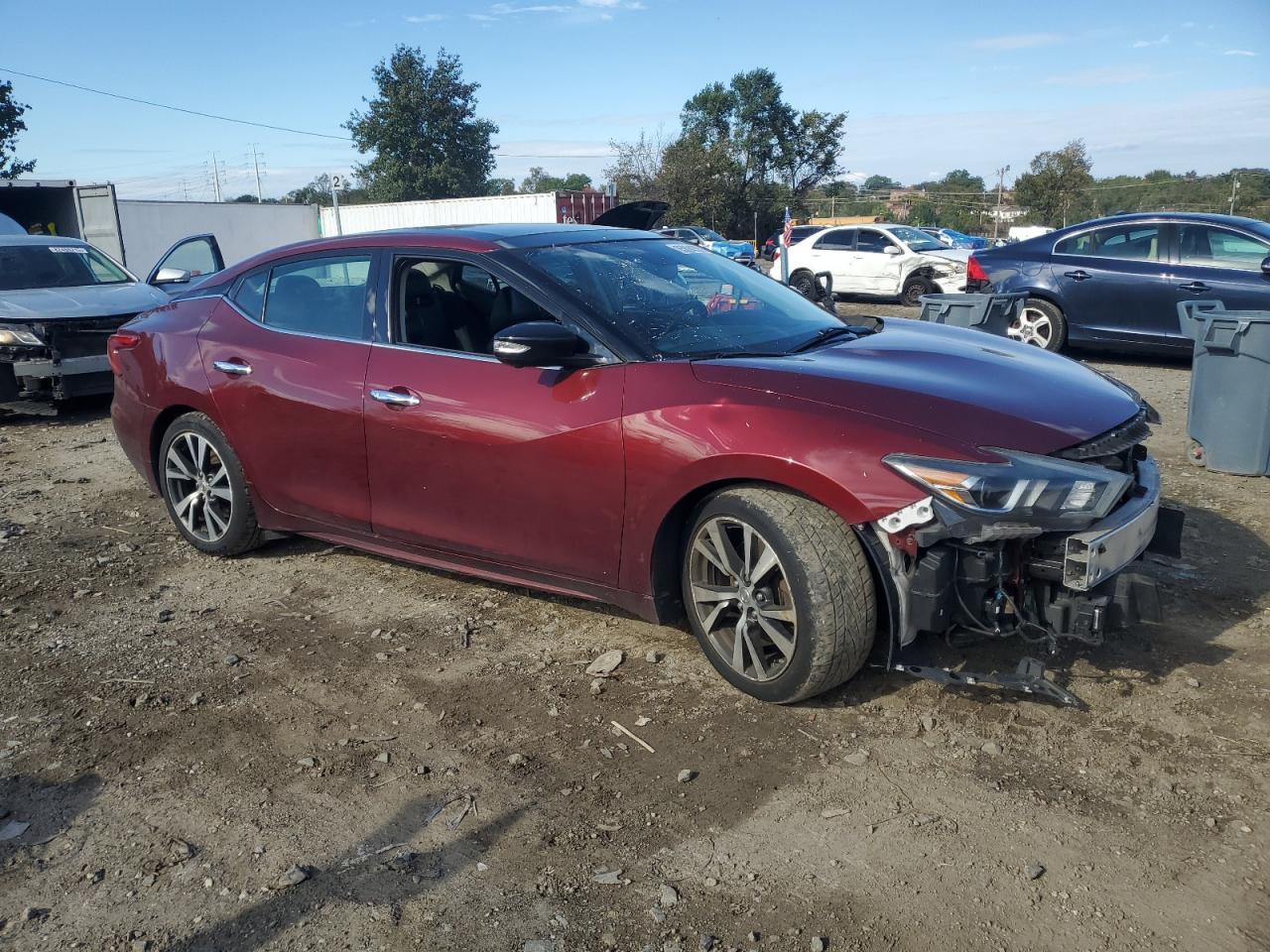 2017 NISSAN Maxima