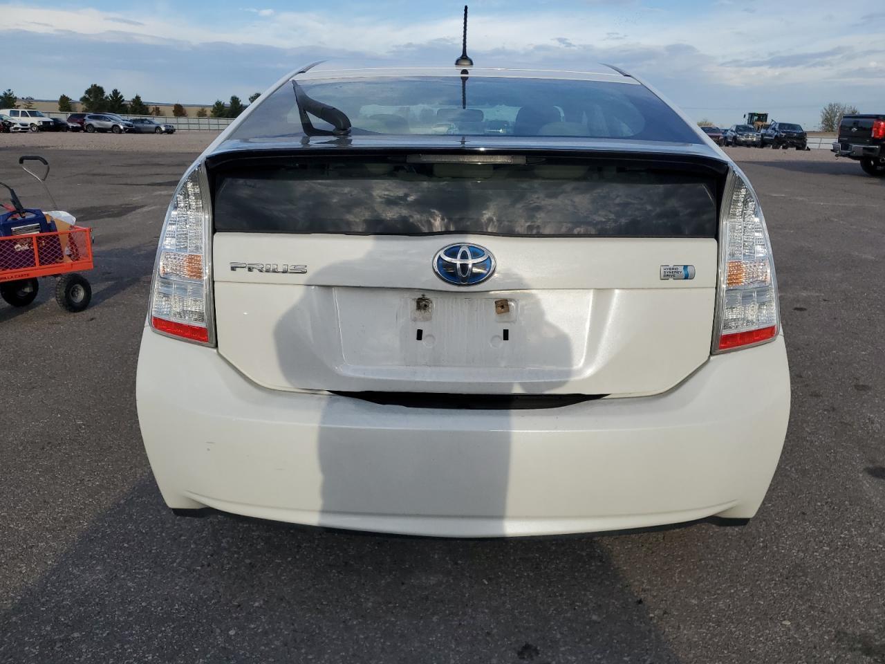 2010 TOYOTA PRIUS