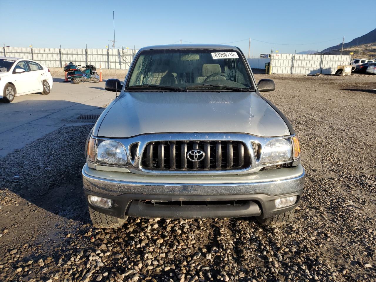 2004 TOYOTA TACOMA