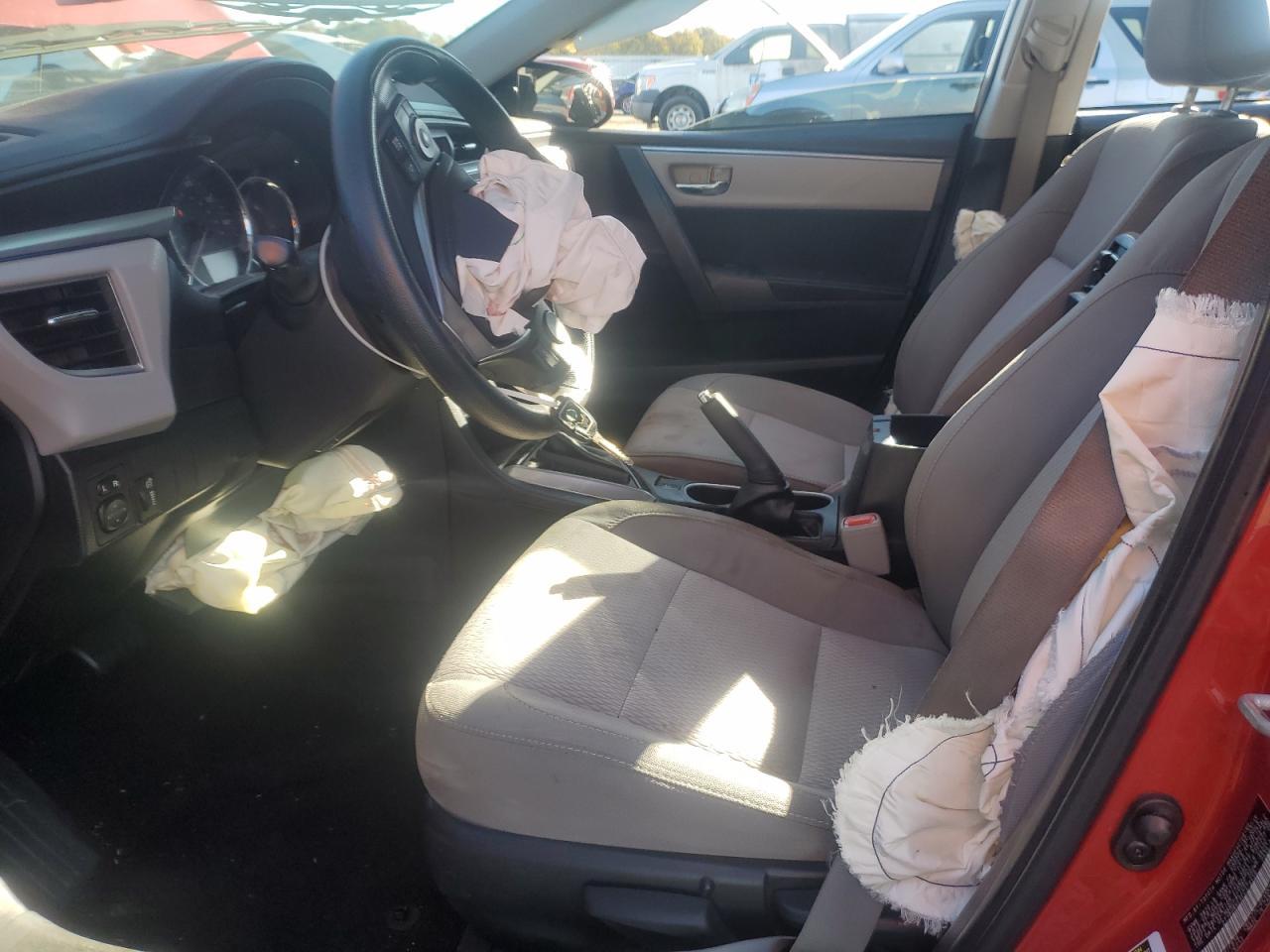 2015 TOYOTA COROLLA
