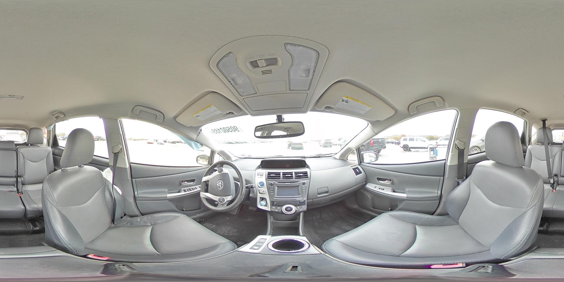 2012 TOYOTA PRIUS V