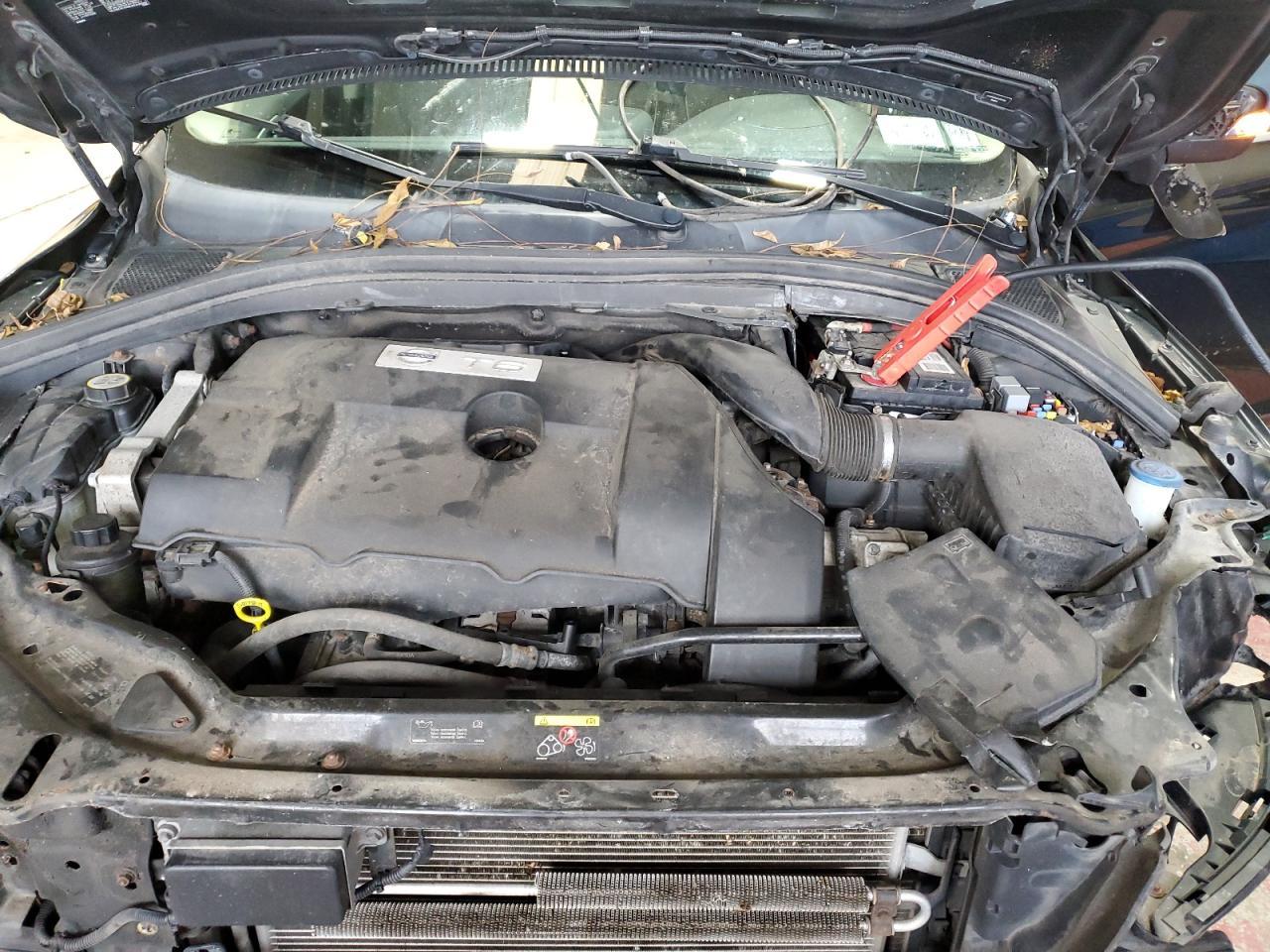2010 VOLVO XC60