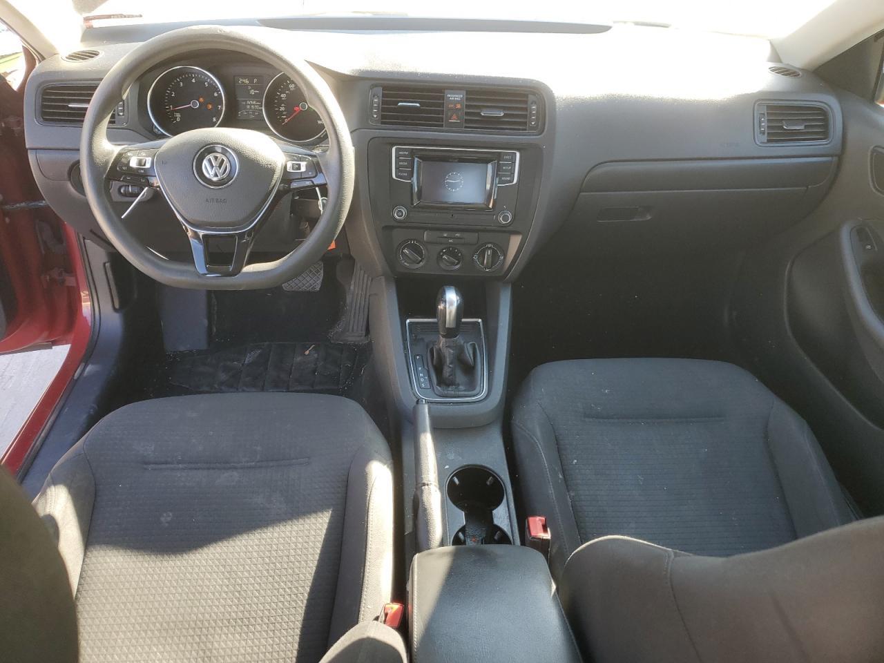 2016 VOLKSWAGEN JETTA