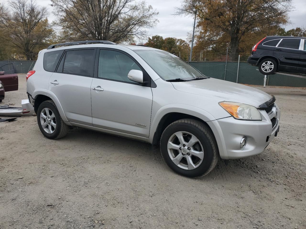 2011 TOYOTA RAV4