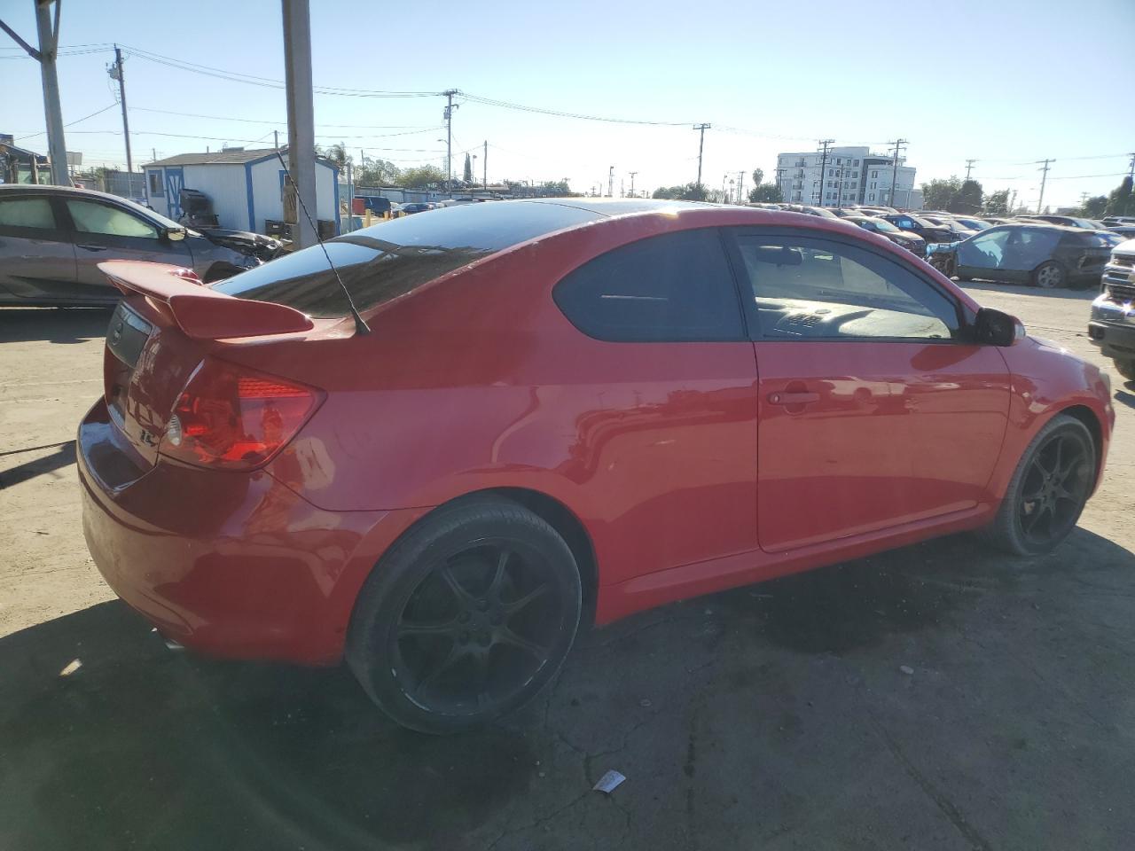2005 TOYOTA SCION