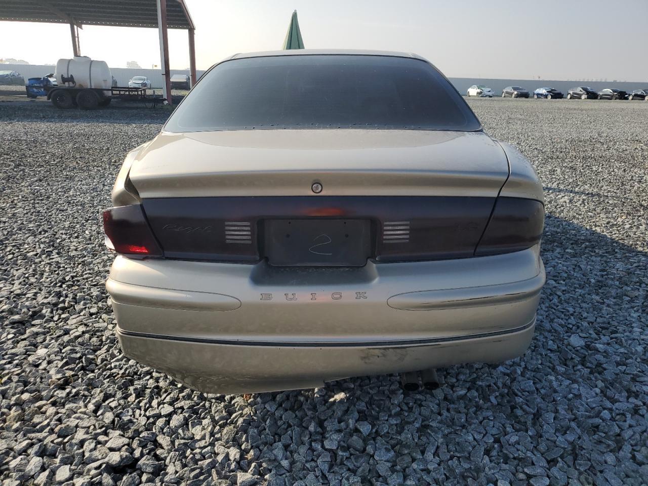 2003 BUICK Regal