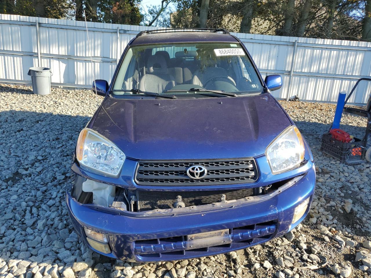2002 TOYOTA RAV4