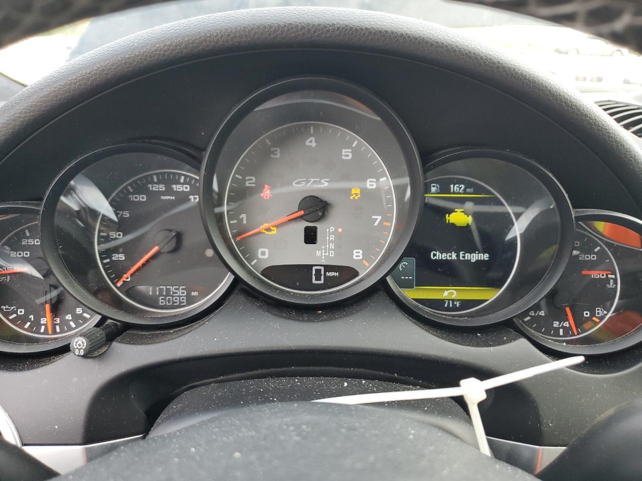 2013 PORSCHE CAYENNE
