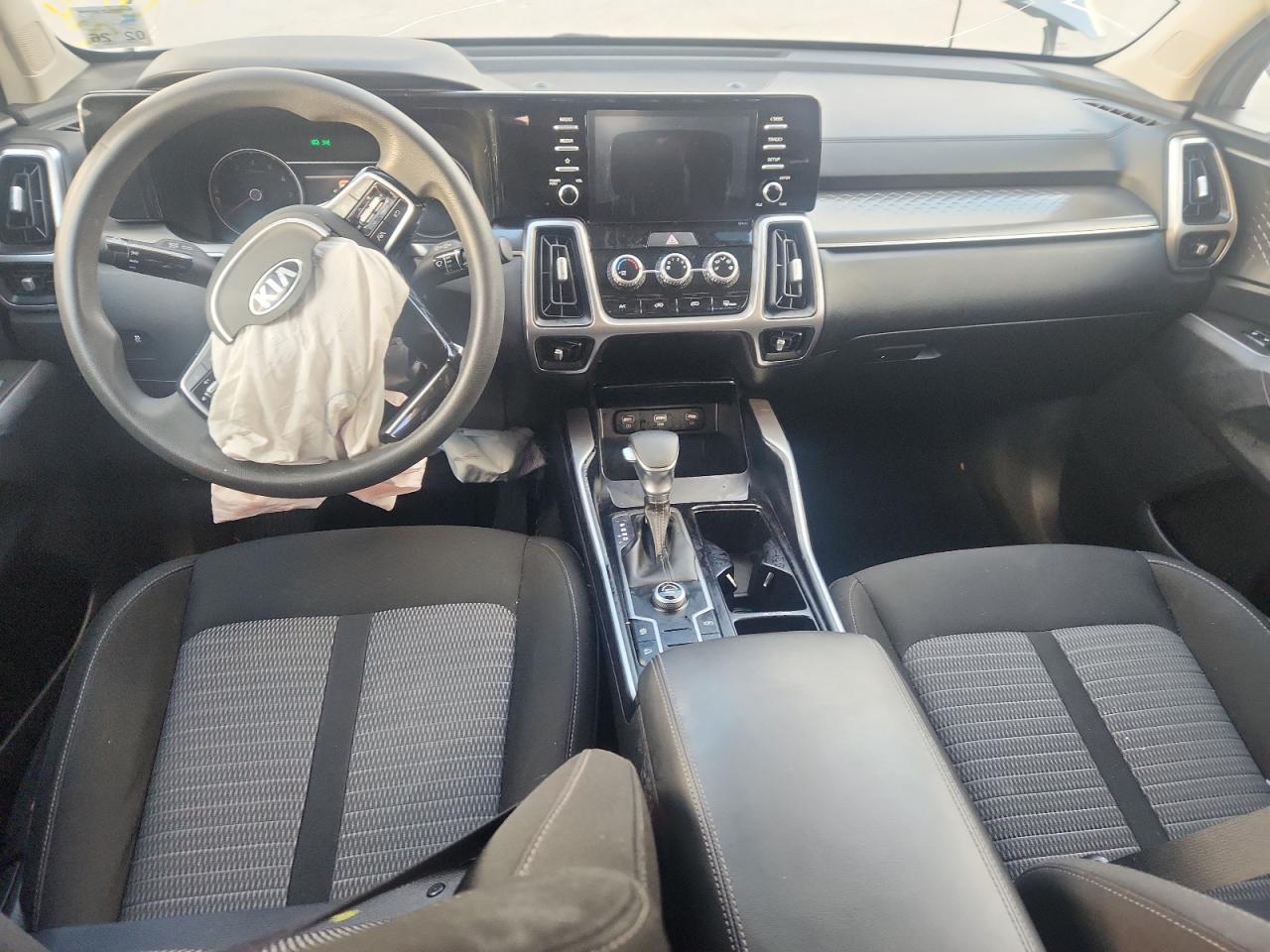 2021 KIA SORENTO