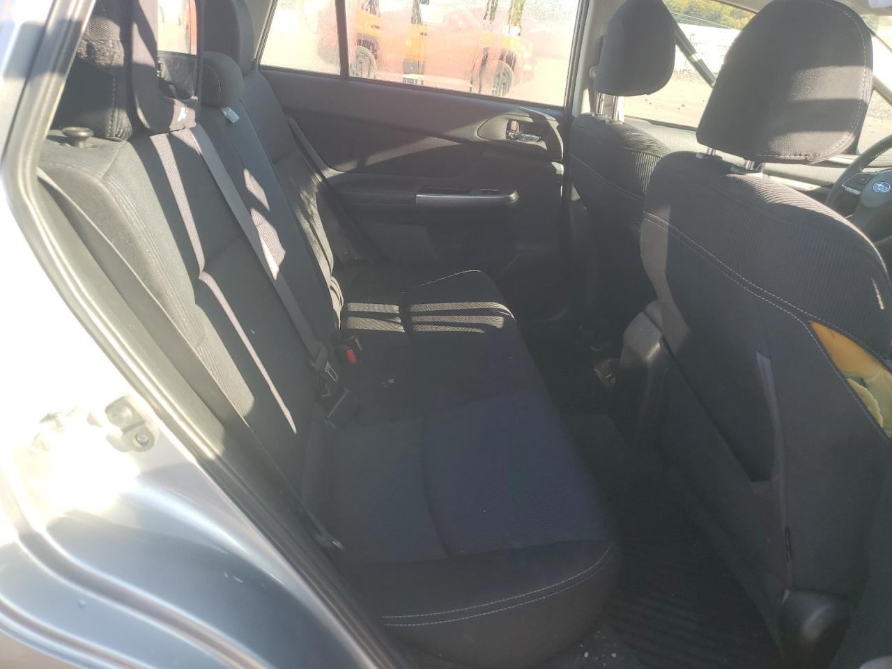2016 SUBARU IMPREZA