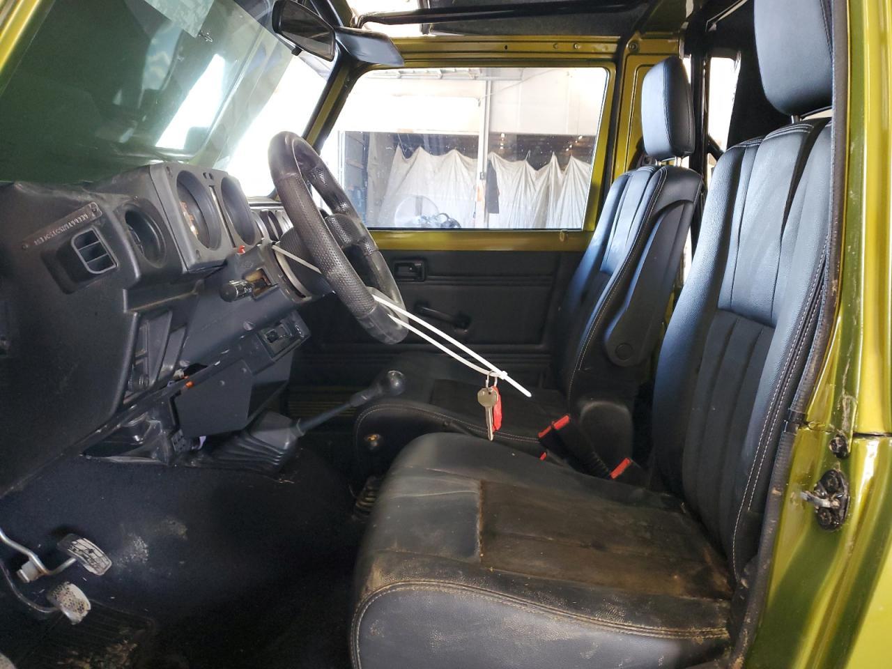 1987 SUZUKI Samurai