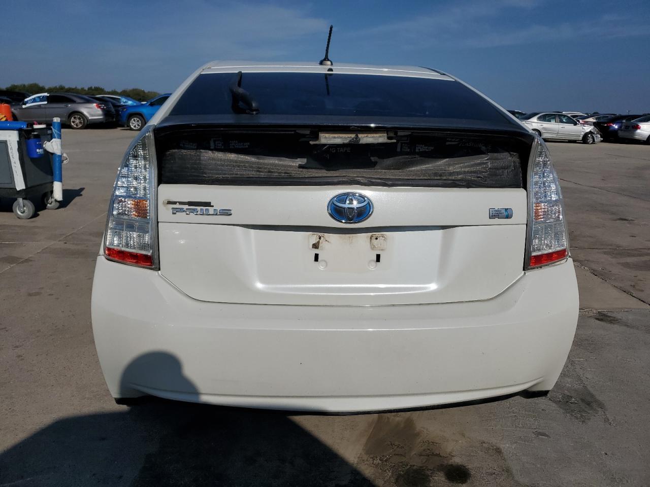 2010 TOYOTA PRIUS