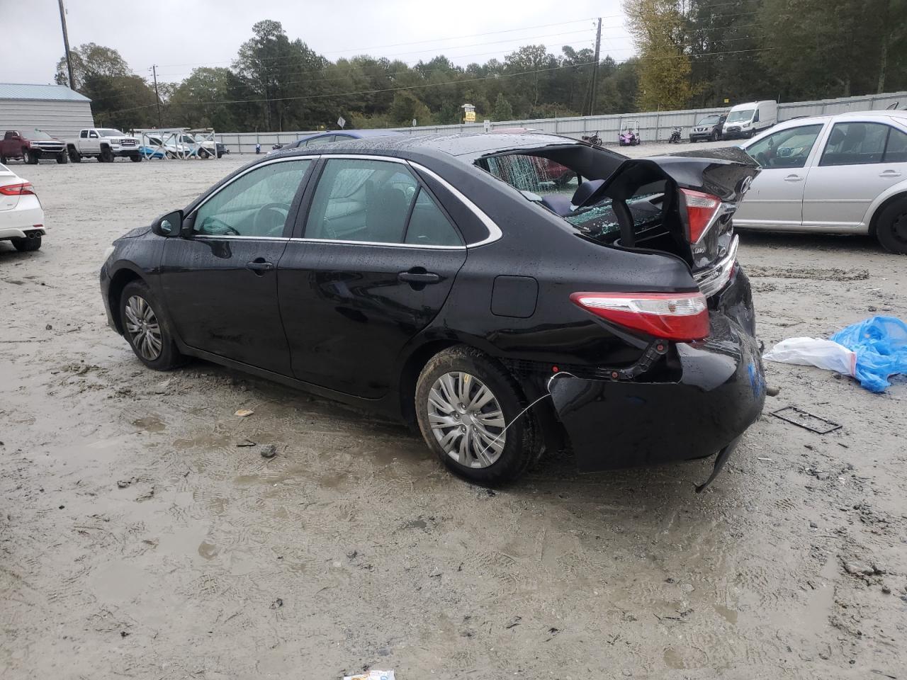 2017 TOYOTA CAMRY