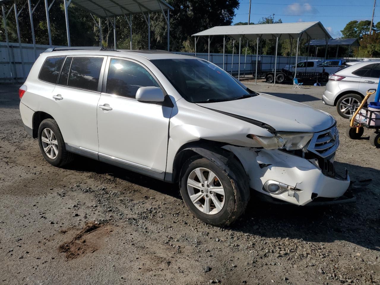 2013 TOYOTA HIGHLANDER