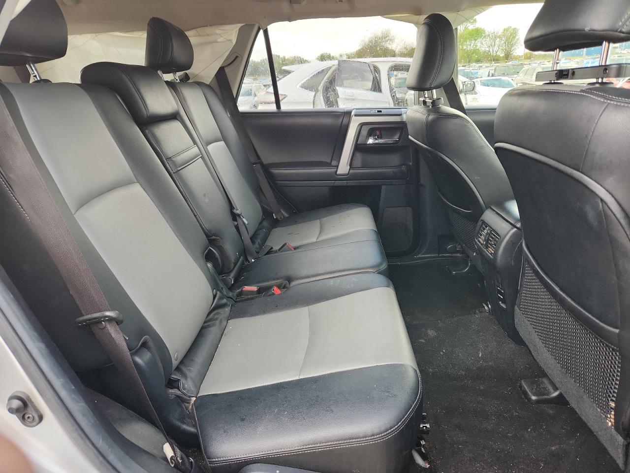 2018 TOYOTA 4Runner