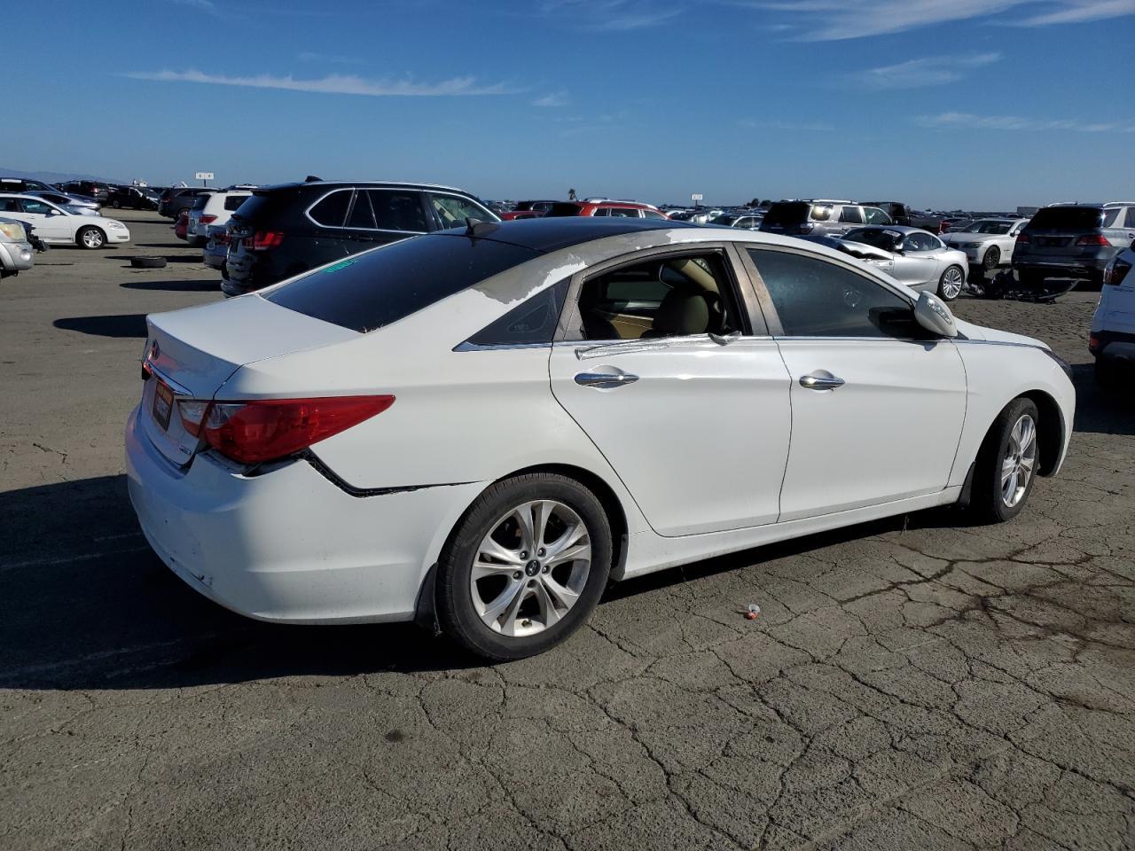 2013 HYUNDAI SONATA