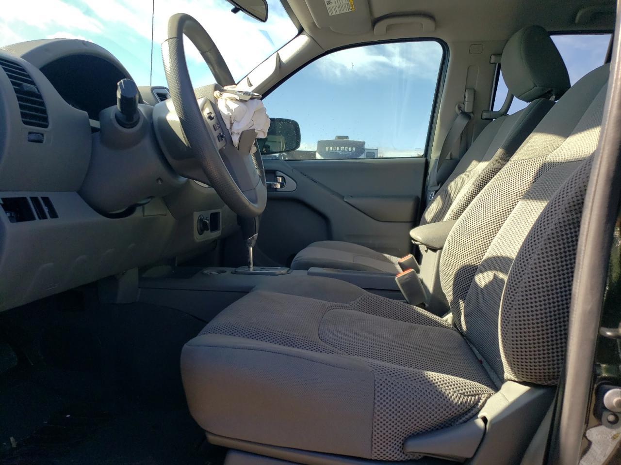 2021 NISSAN Frontier