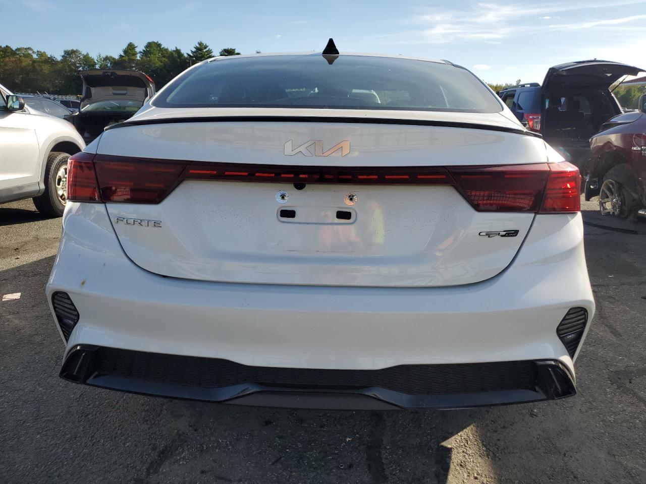 2022 KIA FORTE