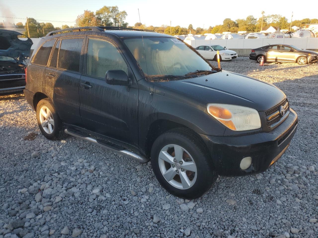 2004 TOYOTA RAV4