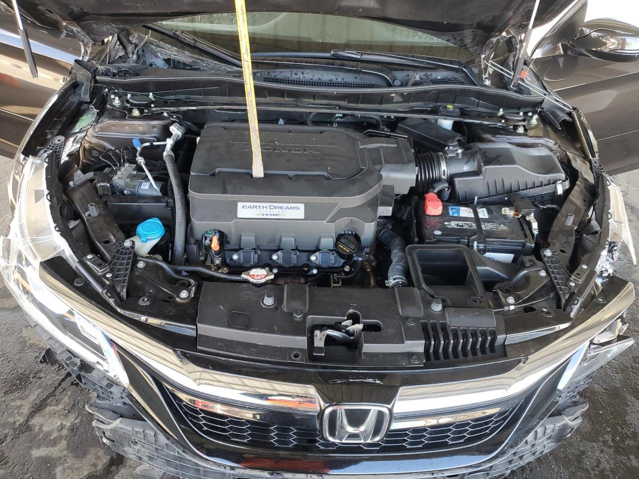 2016 HONDA ACCORD