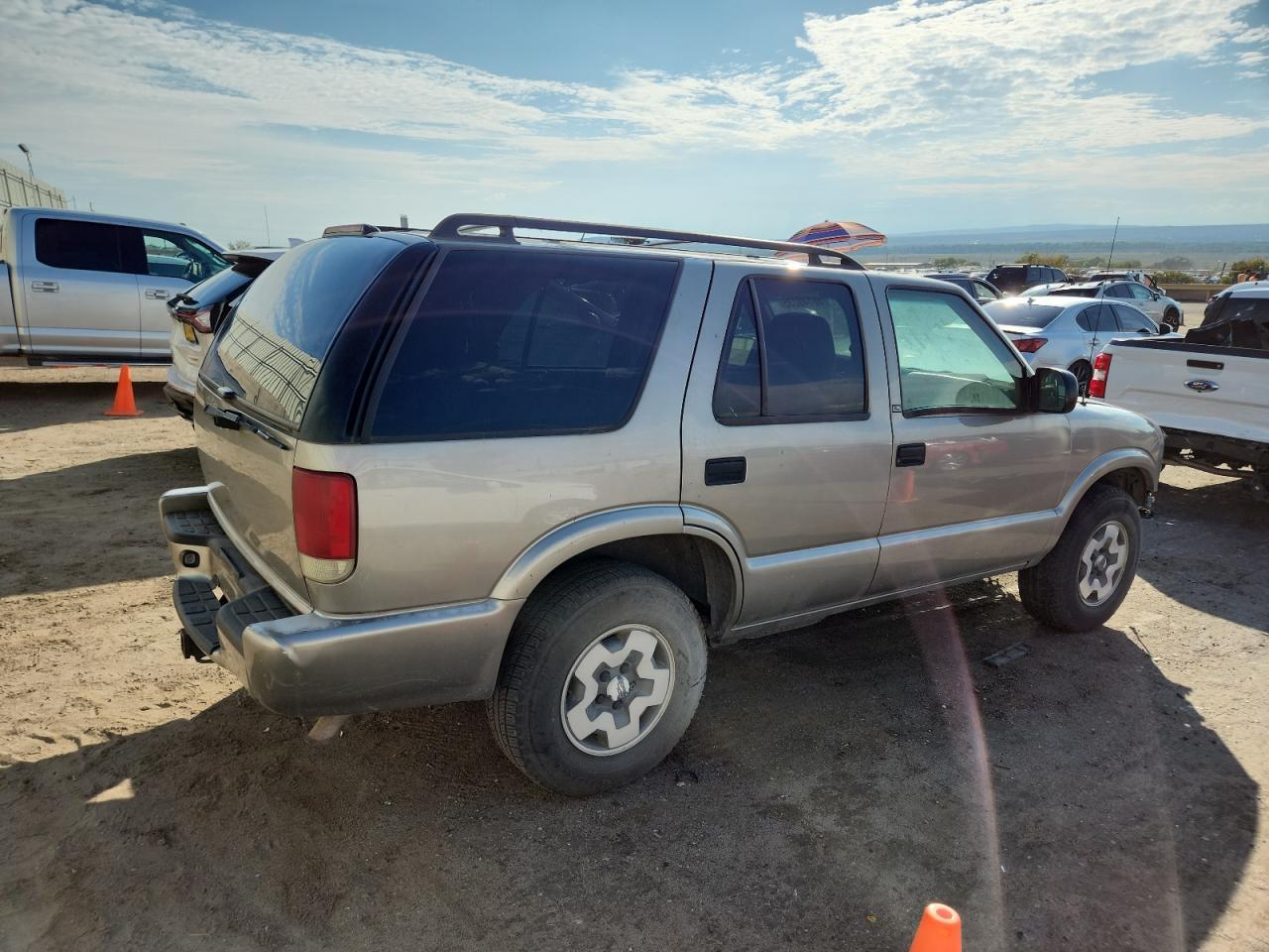 2002 CHEVROLET BLAZER