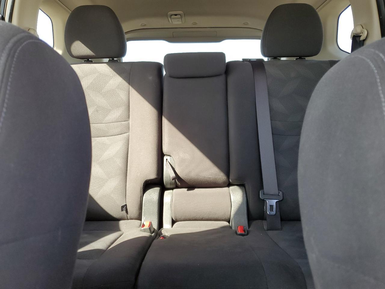 2016 NISSAN ROGUE