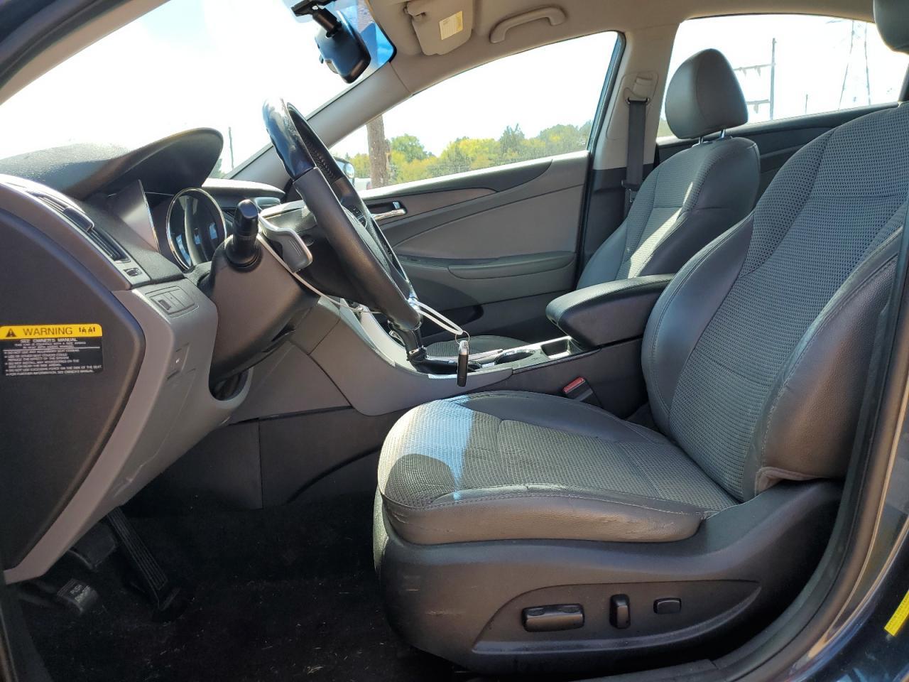 2012 HYUNDAI SONATA
