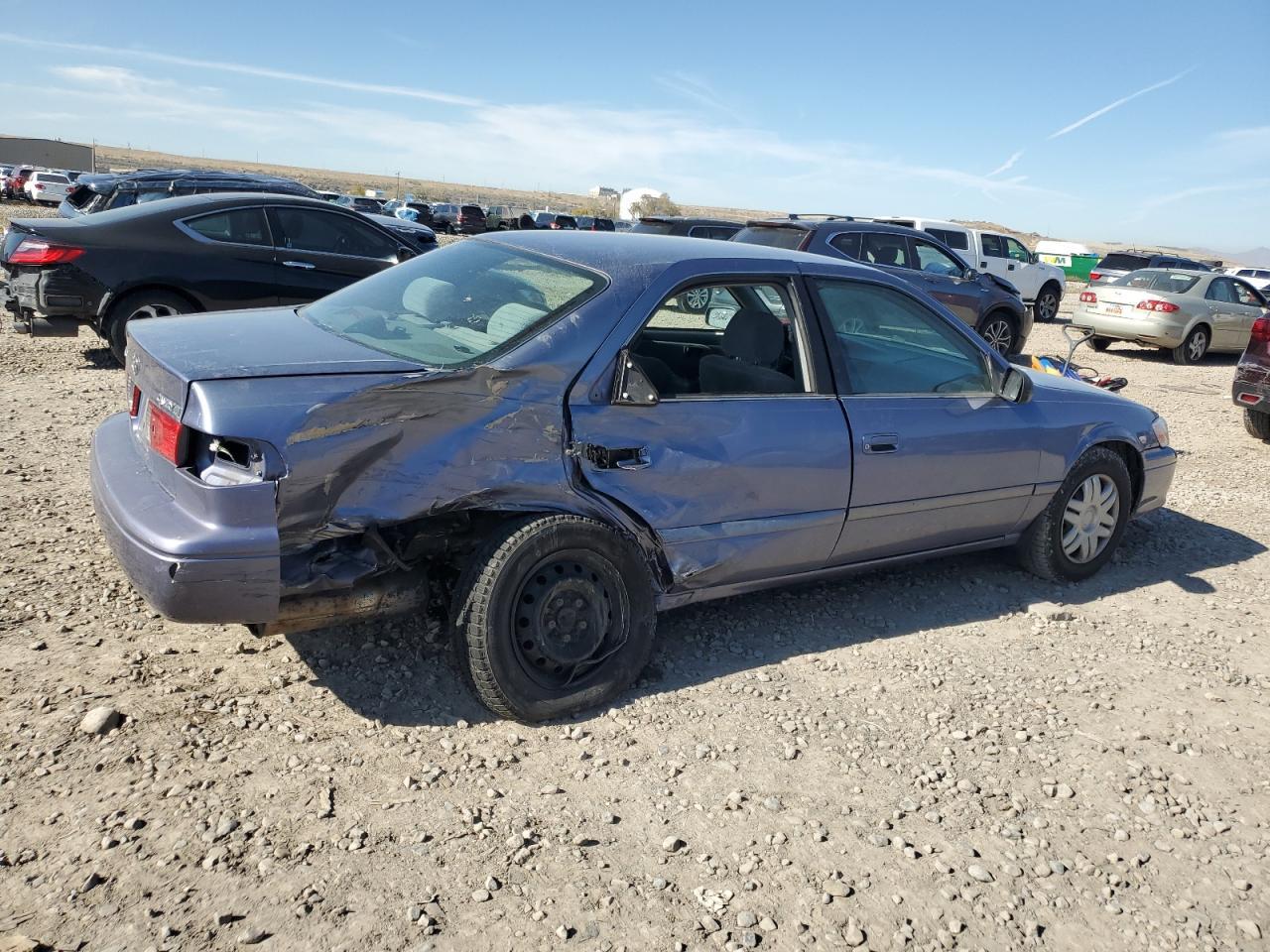 2000 TOYOTA CAMRY