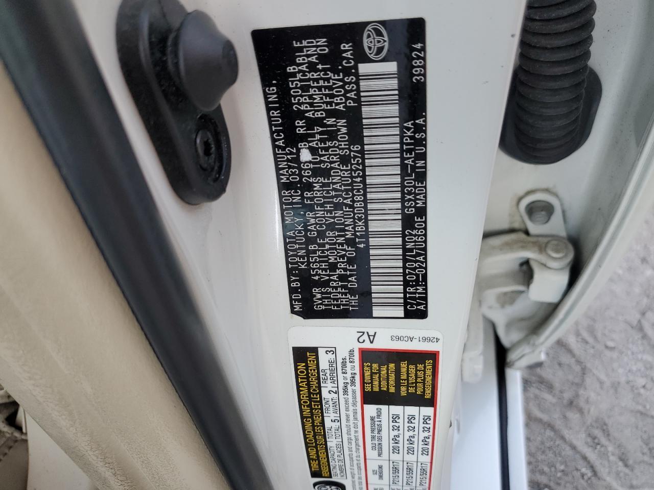 2012 TOYOTA Avalon