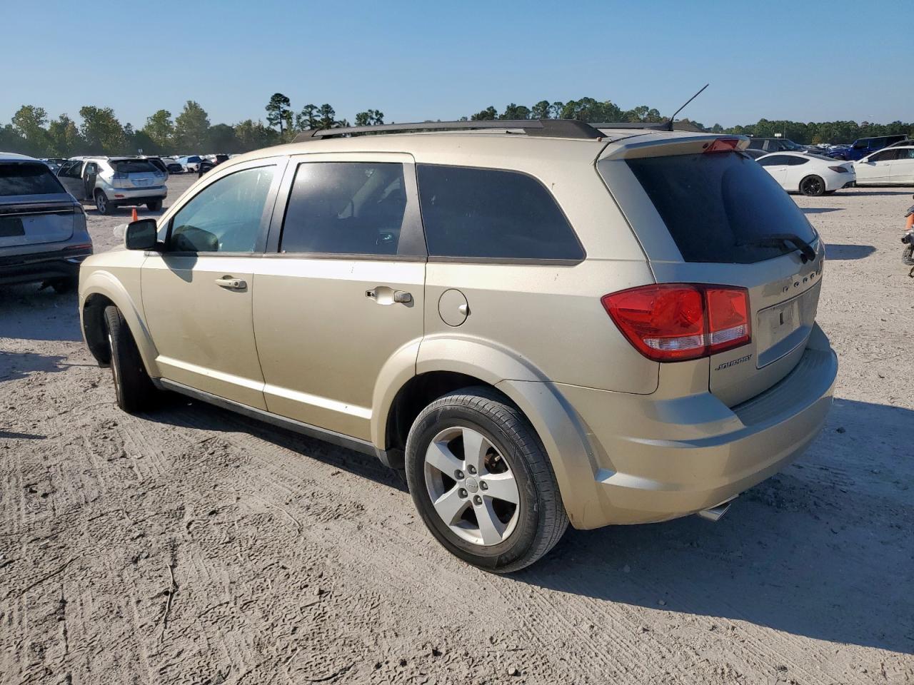 2011 DODGE JOURNEY