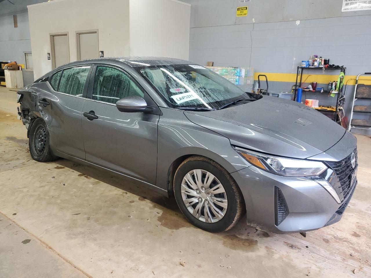 2024 NISSAN SENTRA