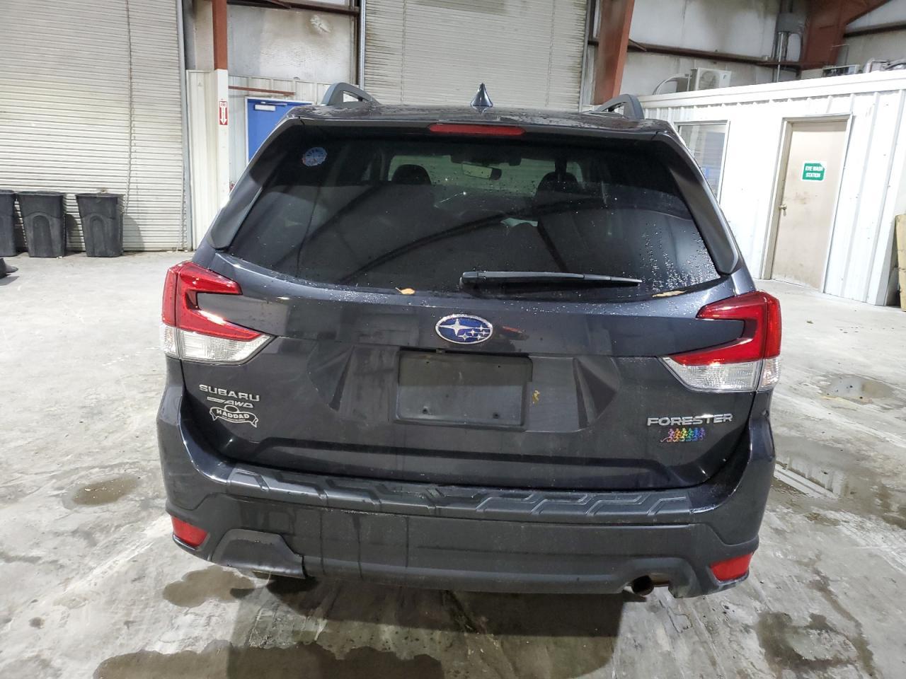 2019 SUBARU FORESTER