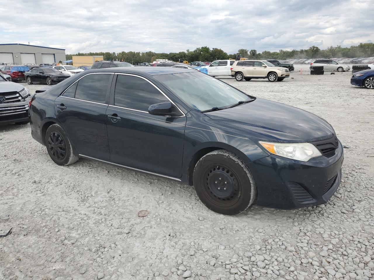 2013 TOYOTA CAMRY