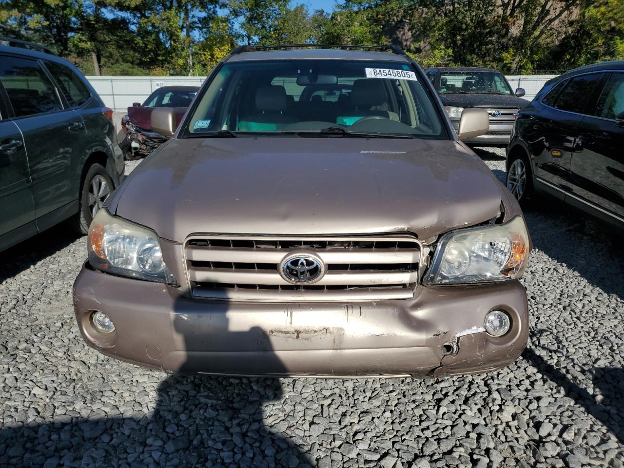 2004 TOYOTA HIGHLANDER