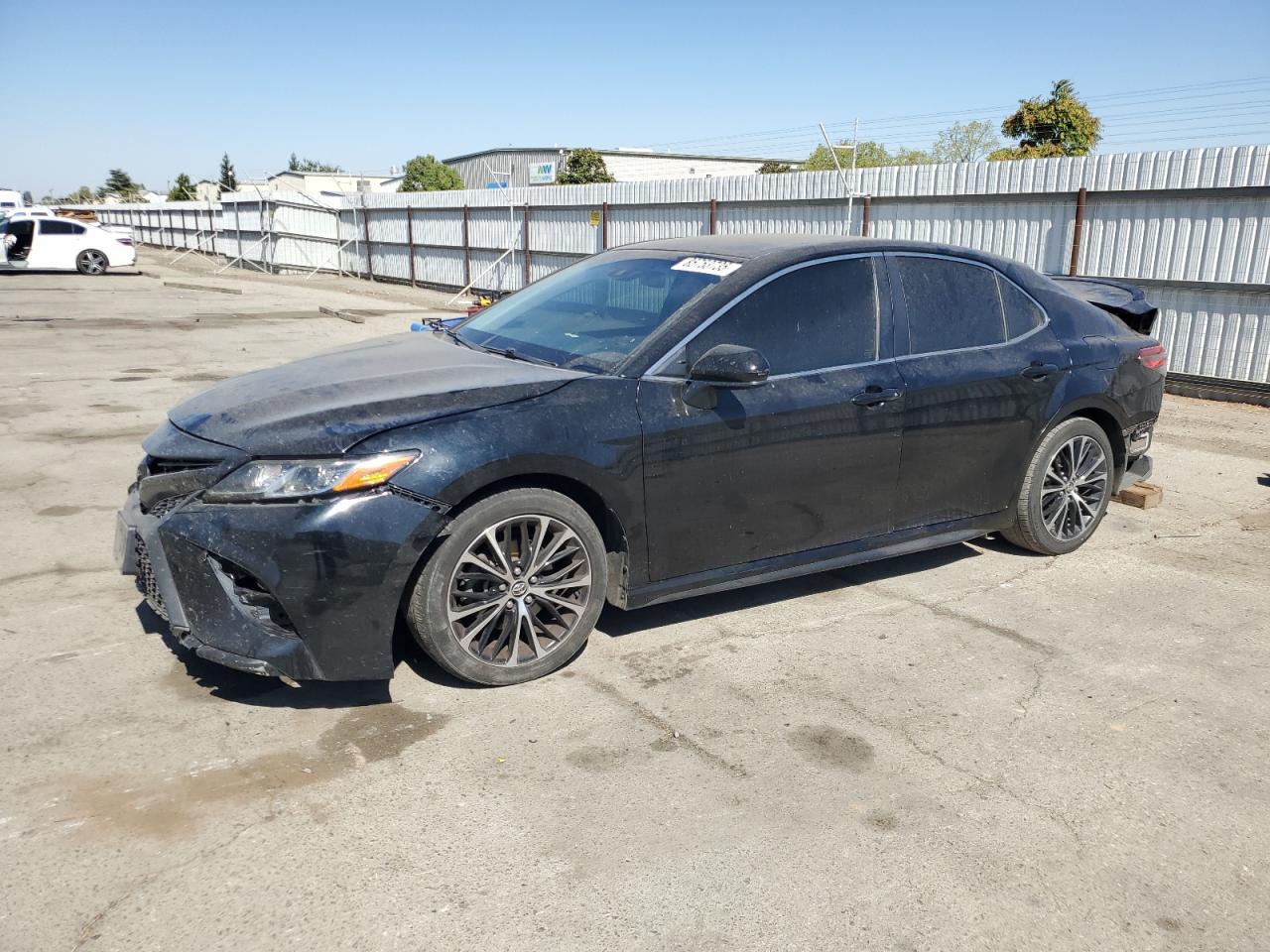 2018 TOYOTA CAMRY