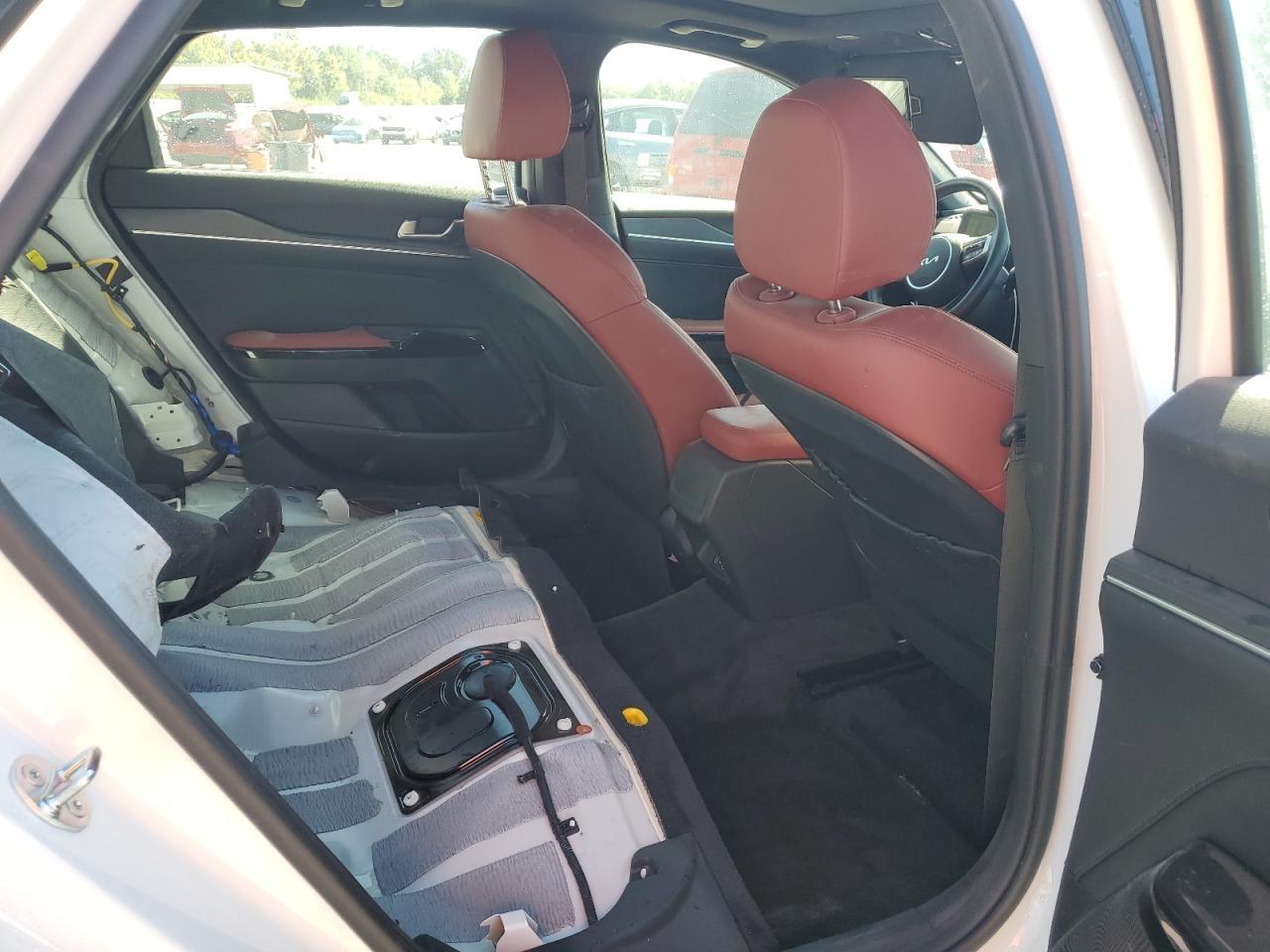 2025 KIA K5