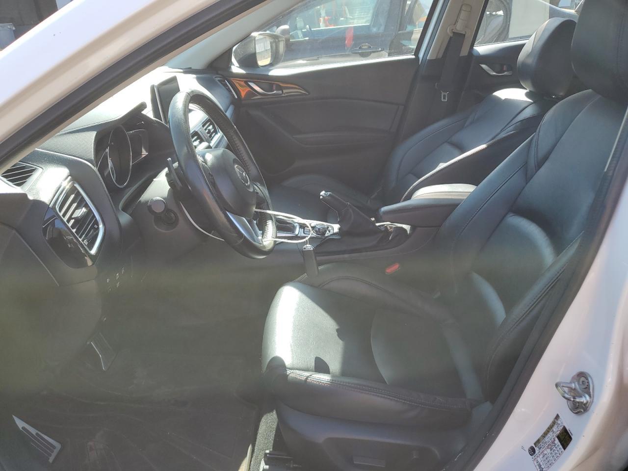 2014 MAZDA 3