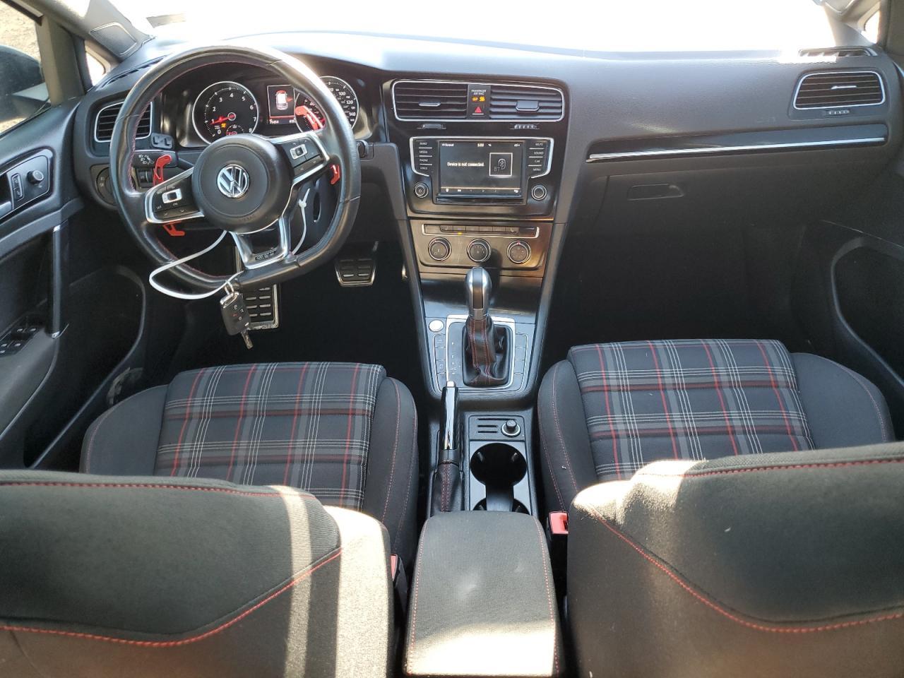 2017 VOLKSWAGEN GTI