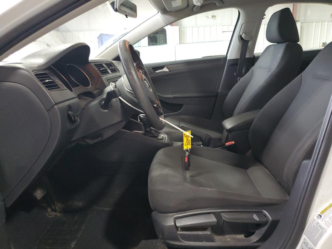 2015 VOLKSWAGEN JETTA