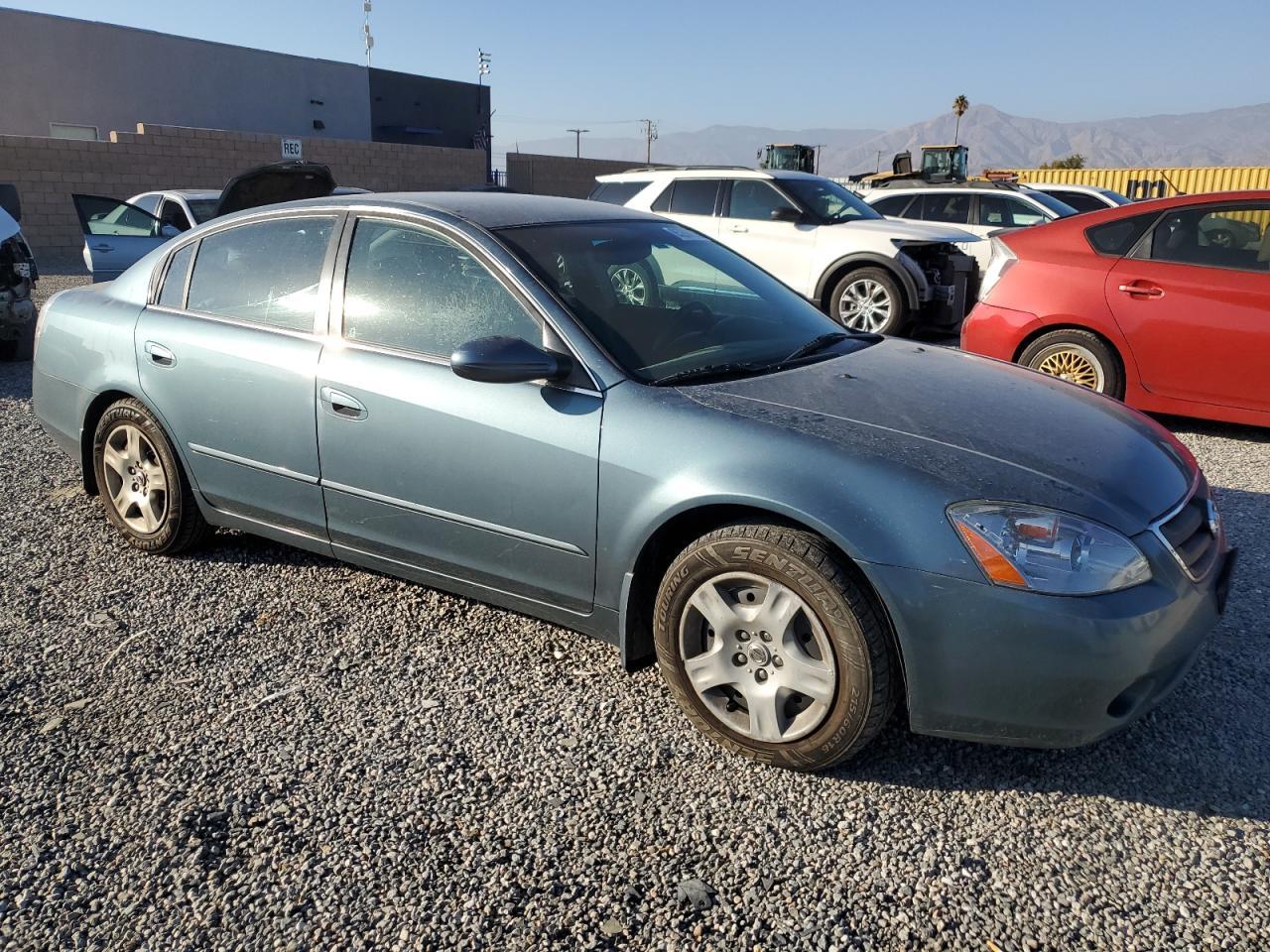 2002 NISSAN ALTIMA