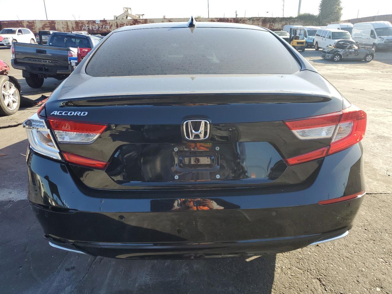 2021 HONDA ACCORD