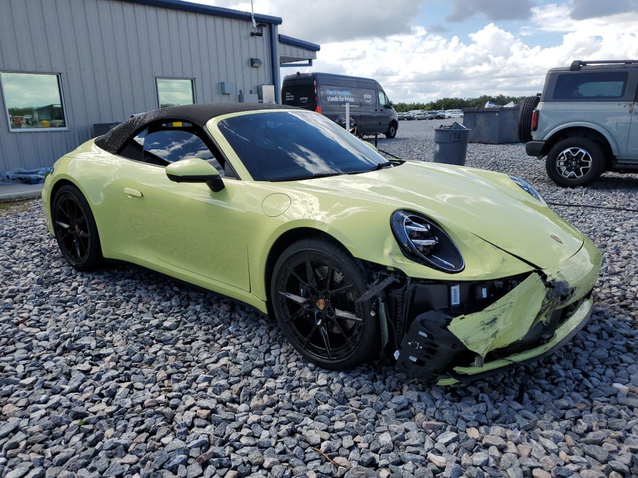 2025 PORSCHE 911